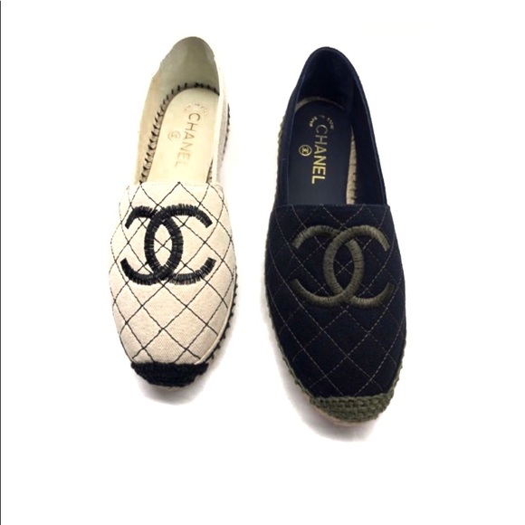 Chanel Espadrilles Canvas Diamond Quilted Flats - Picture 2 of 12